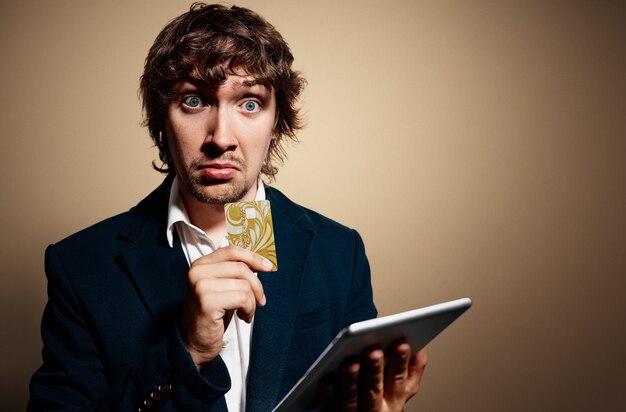 starvegas-casino.com